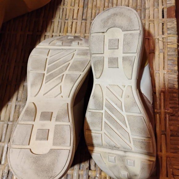 Steve Madden Womens Memory Pink / Multicolored Shoes - Picture 3 of 8